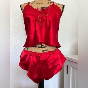 Victoria’s Secret vintage gold label women’s red lingerie pajama set-Medium